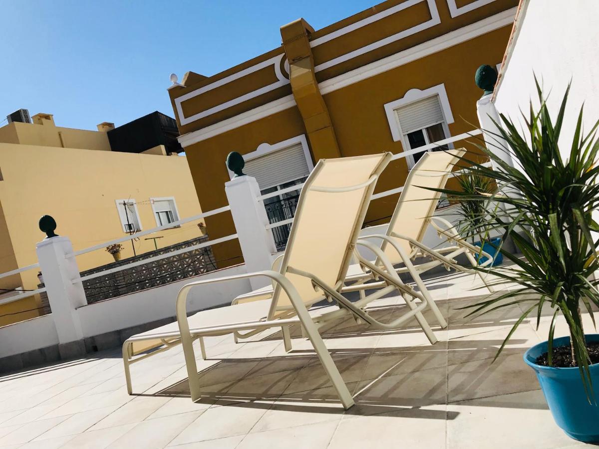 Malaga Beach House, 2 City Bikes, 2 Children'S Bikes, Wifi, Big Terrace, Bbq, Family, Childfriendly エクステリア 写真